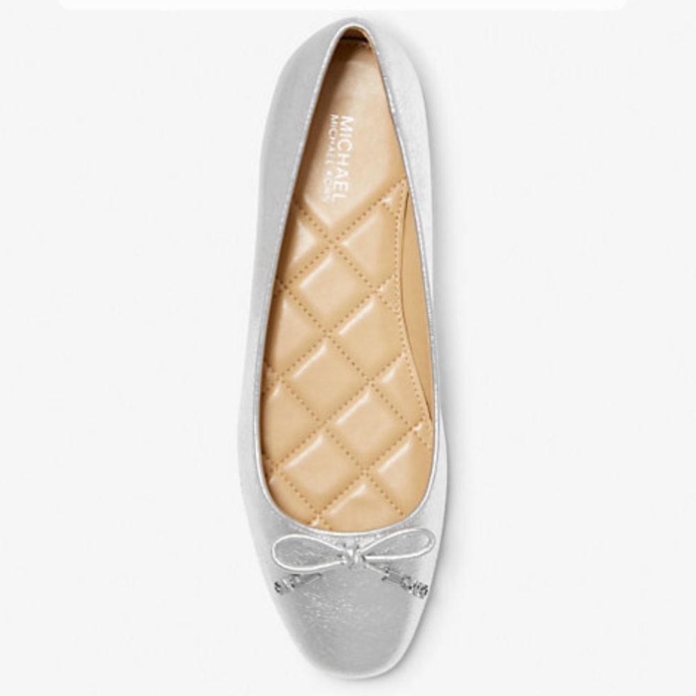 Michael Kors Nori Leather Ballet Flat Women's size 6.0 - Picture 3 of 9